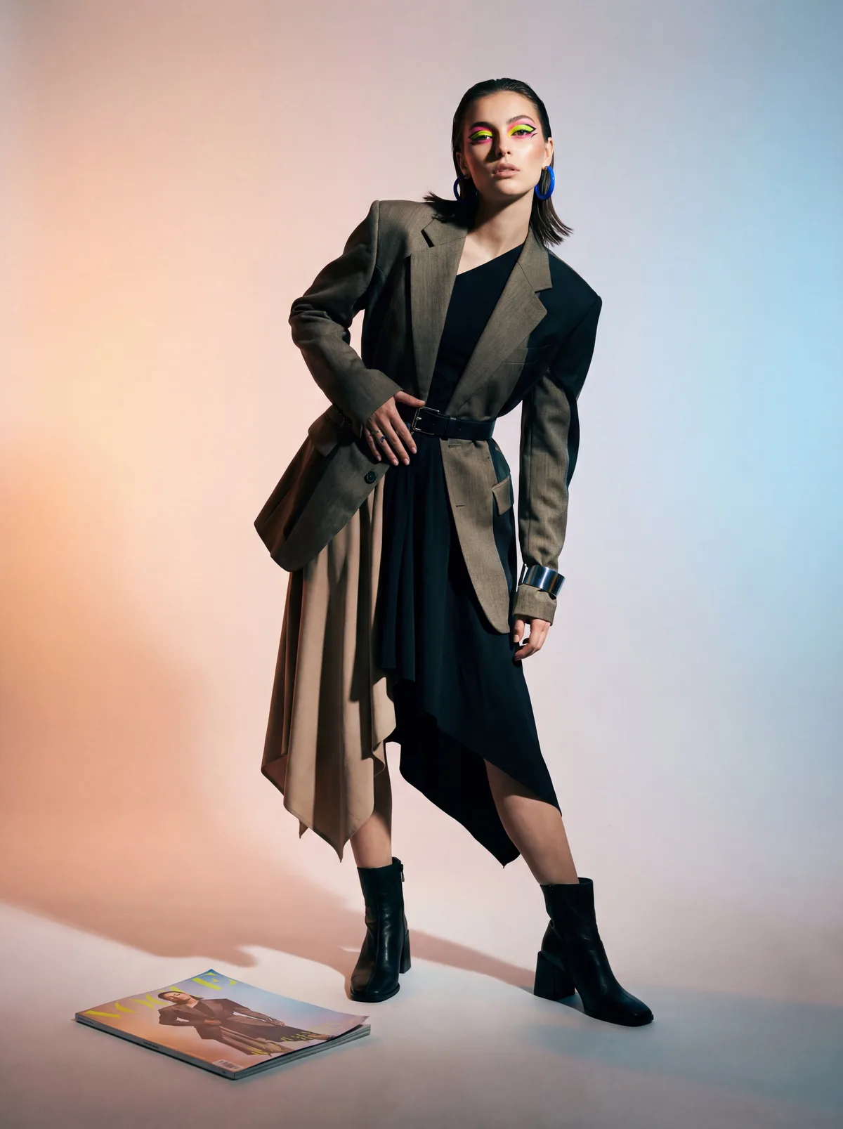 Fashion съемка девушки в стильной одежде