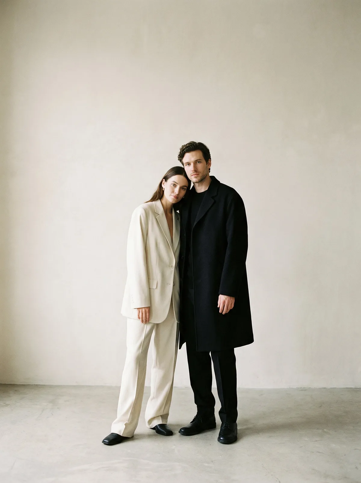 Пара в студийной фотосессии